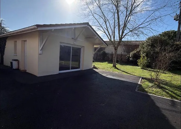 Charmante Dependance Avec Parking Gratuit Apartmán *